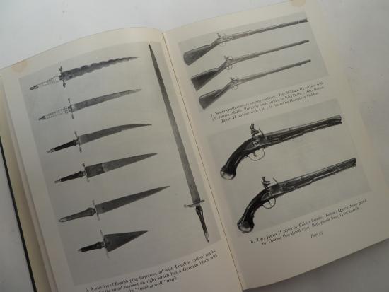 ZMW Militaria | British Military Firearms 1650 - 1850 Book