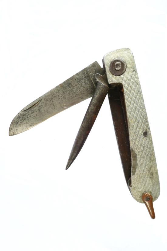 Pre WW2 Royal Navy AP 301B Clasp Knife