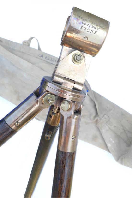 WW2 Mk V Sniper Tripod & Bag